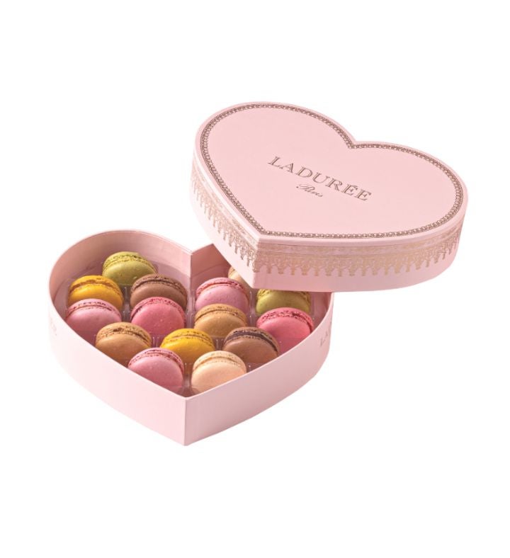 Valentine's Day 15 Macarons Gift Box