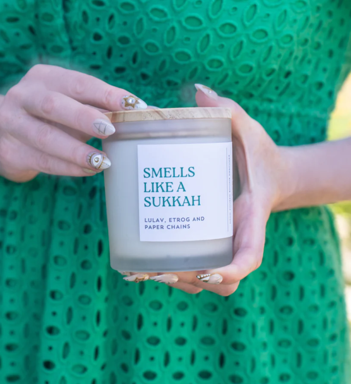 Smells Like A Sukkah   Lulav, Etrog, And Paper Chains Scented Candle
