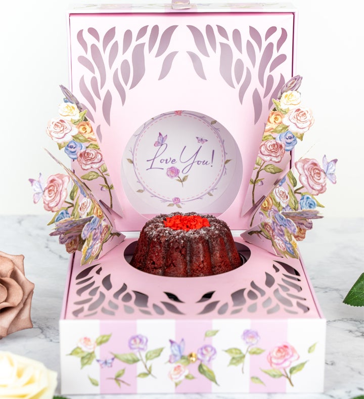 Bloom Box with Cake for Mom