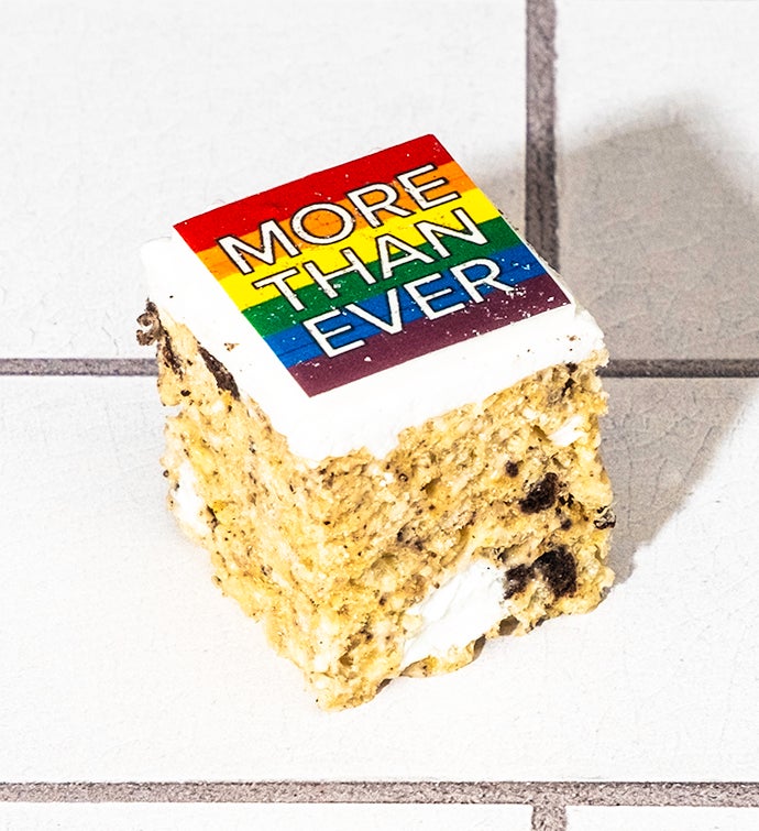 Pride 2025 Deluxe Gift Box