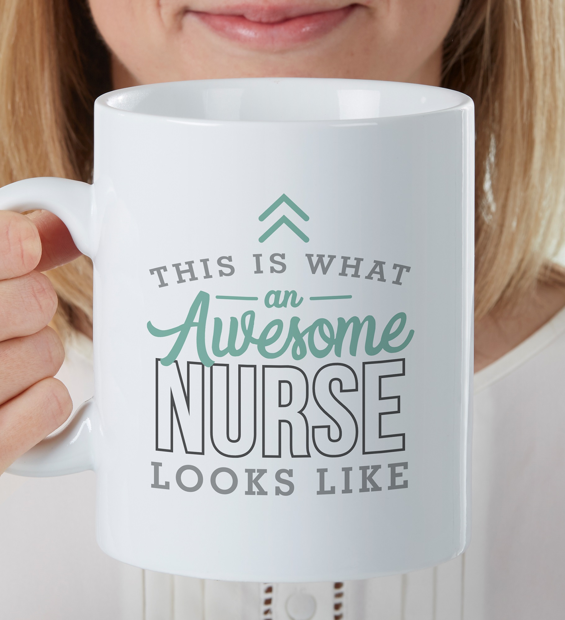 This is What an Awesome Nurse Looks Like Personalized 30 oz. Oversized Coffee Mug