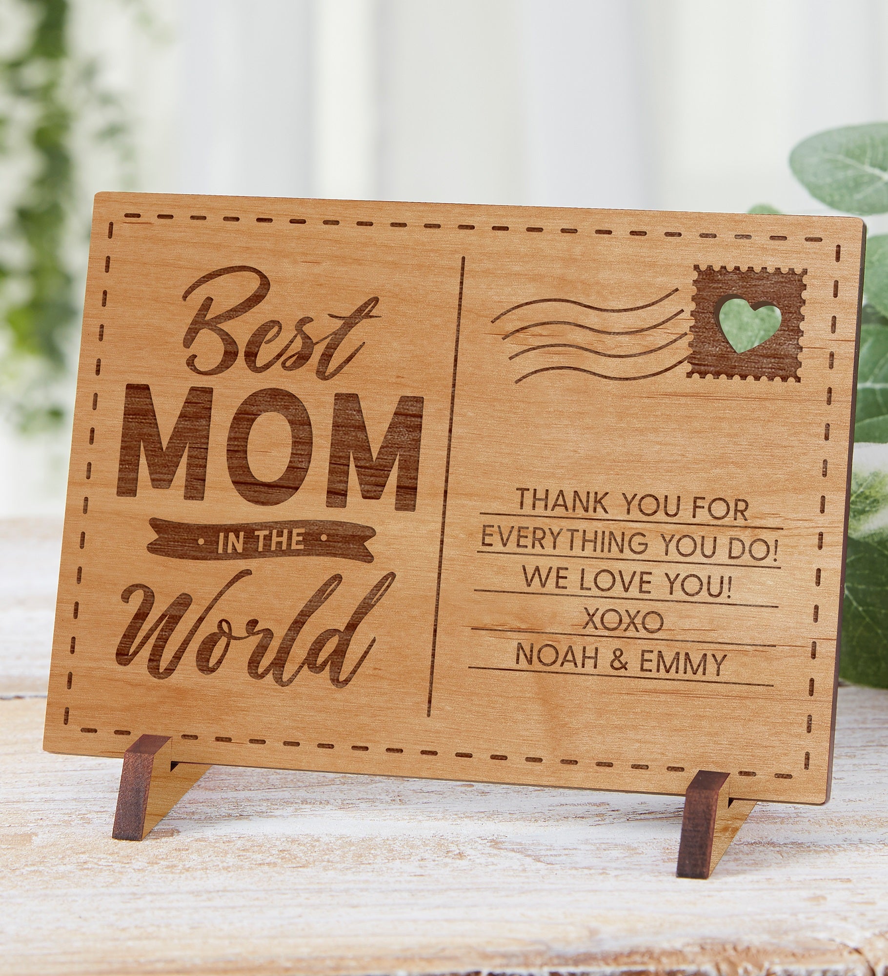 Best Mom In The World Personalized Wood Postcard