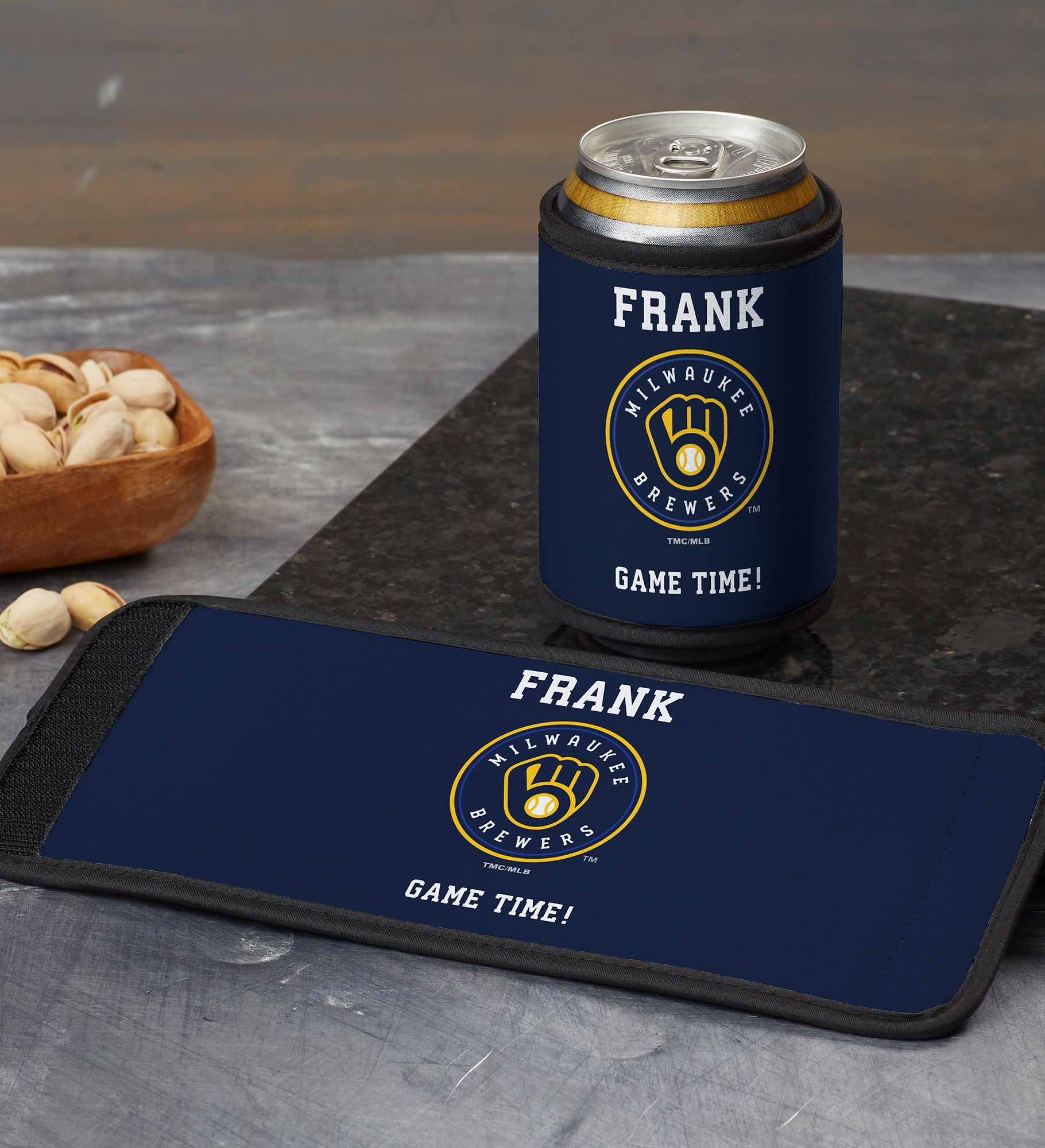MLB Milwaukee Brewers Personalized Can & Bottle Wrap