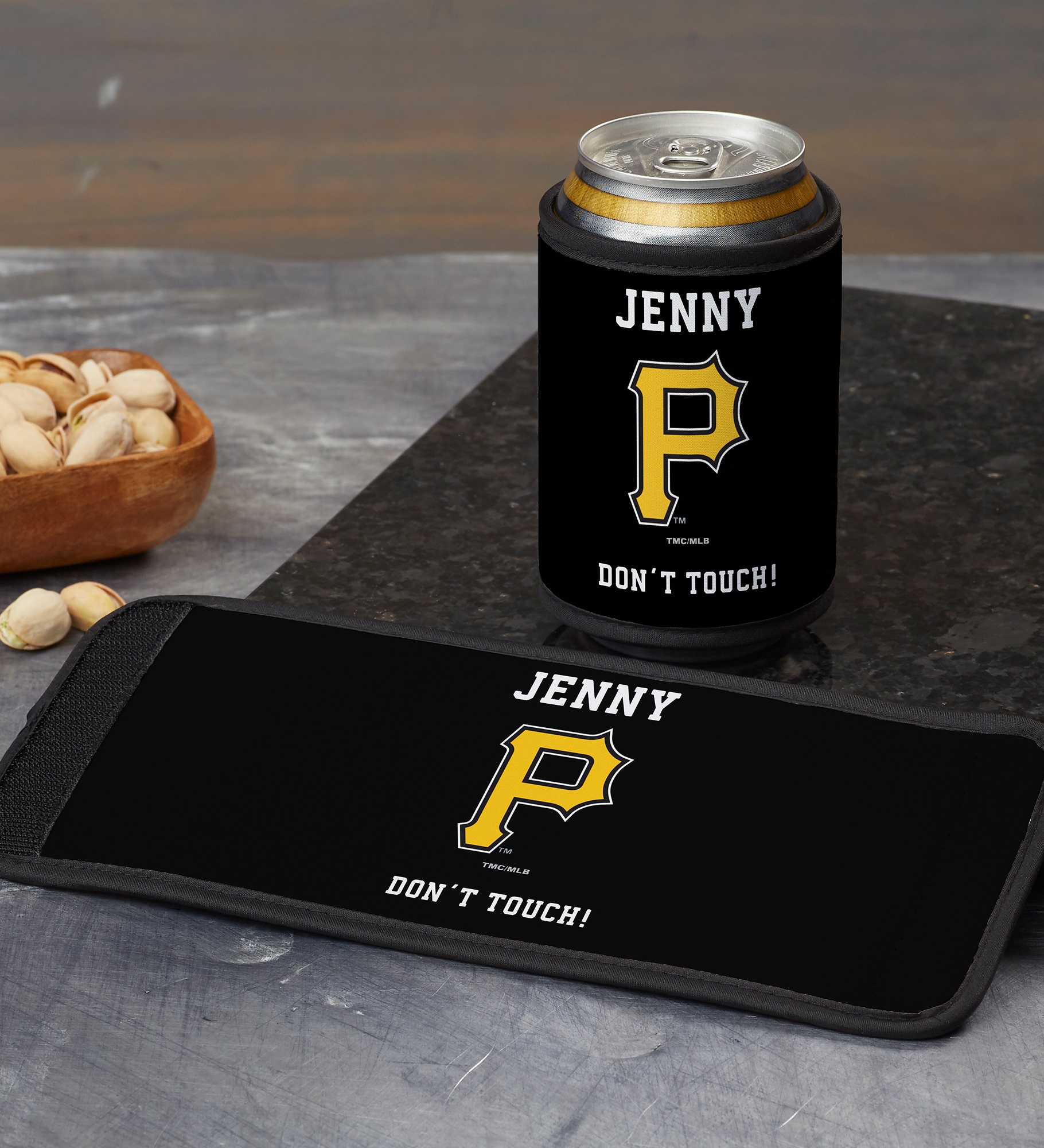MLB Pittsburgh Pirates Personalized Can & Bottle Wrap