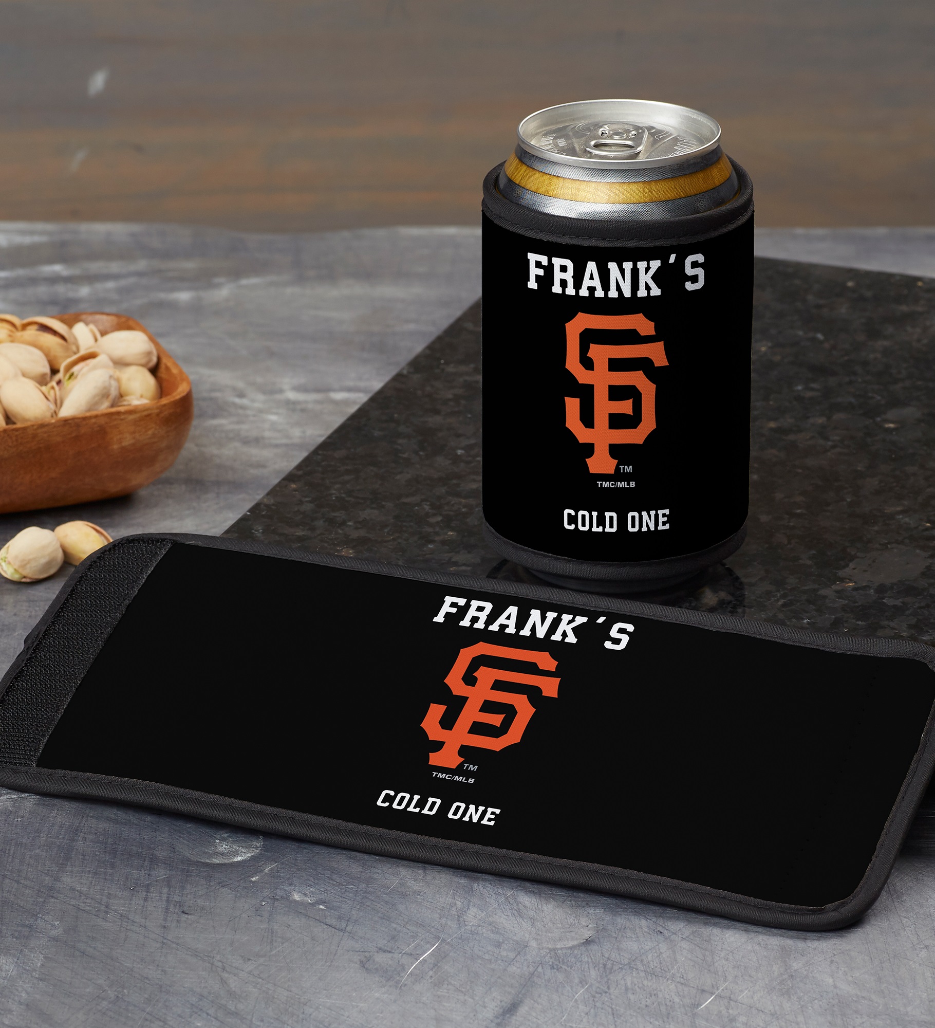 MLB San Francisco Giants Personalized Can & Bottle Wrap