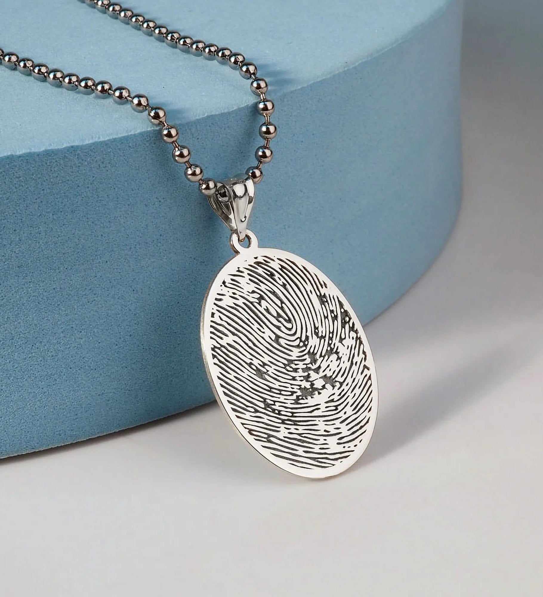 Custom Memorial Oval Fingerprint Pendant