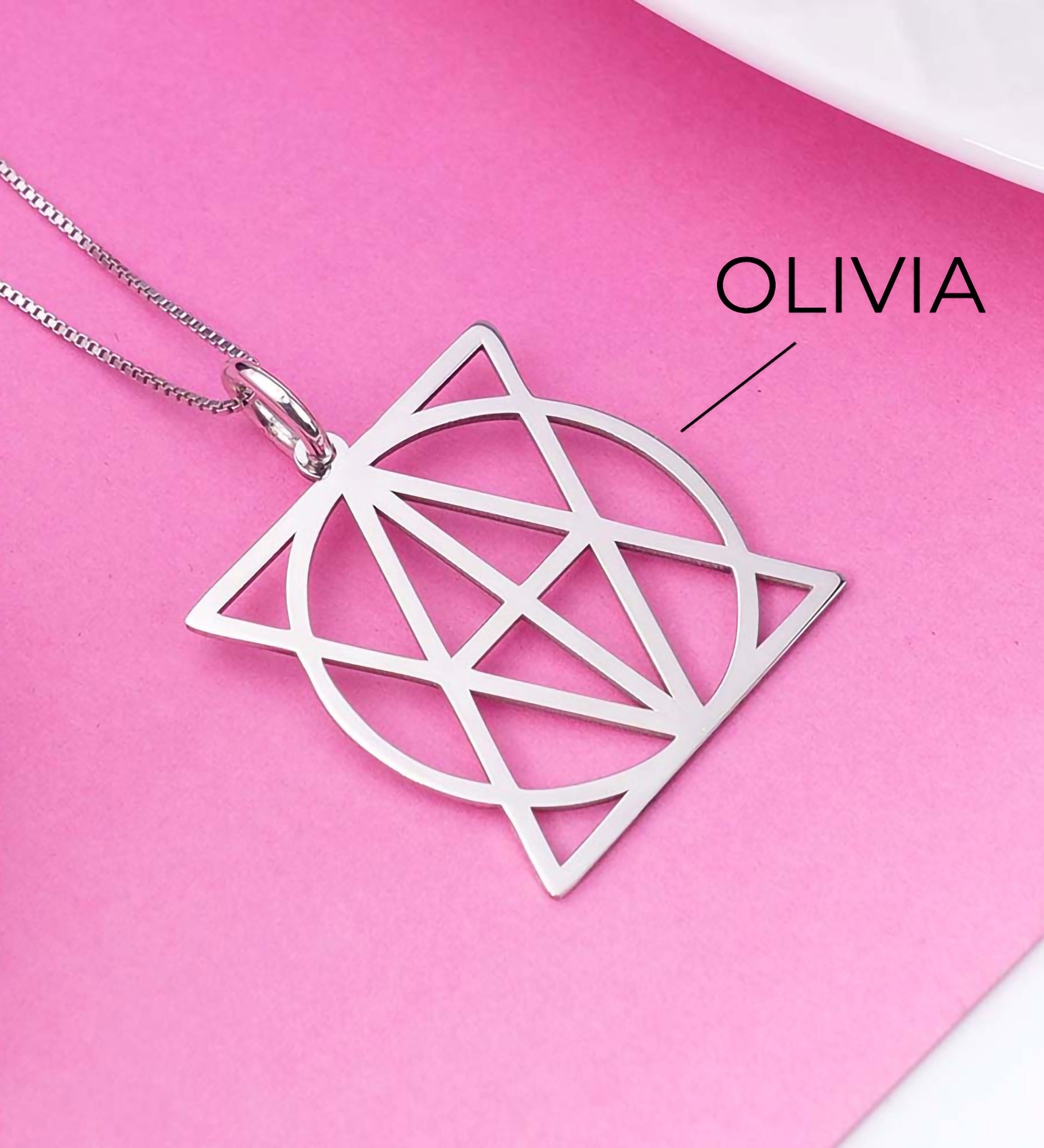 Personalized Geometrical Name Necklace