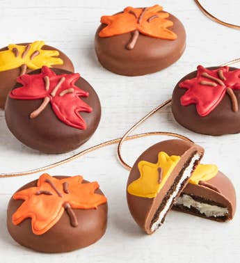 The Sweet Shop 6pc Fall Leaf OREO cookies