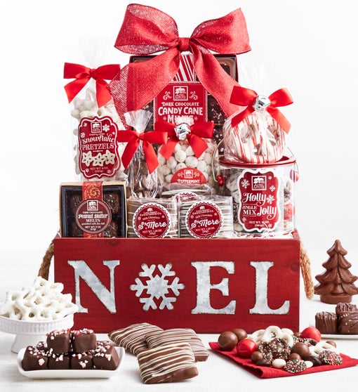 Long Grove Comforts of Christmas Basket