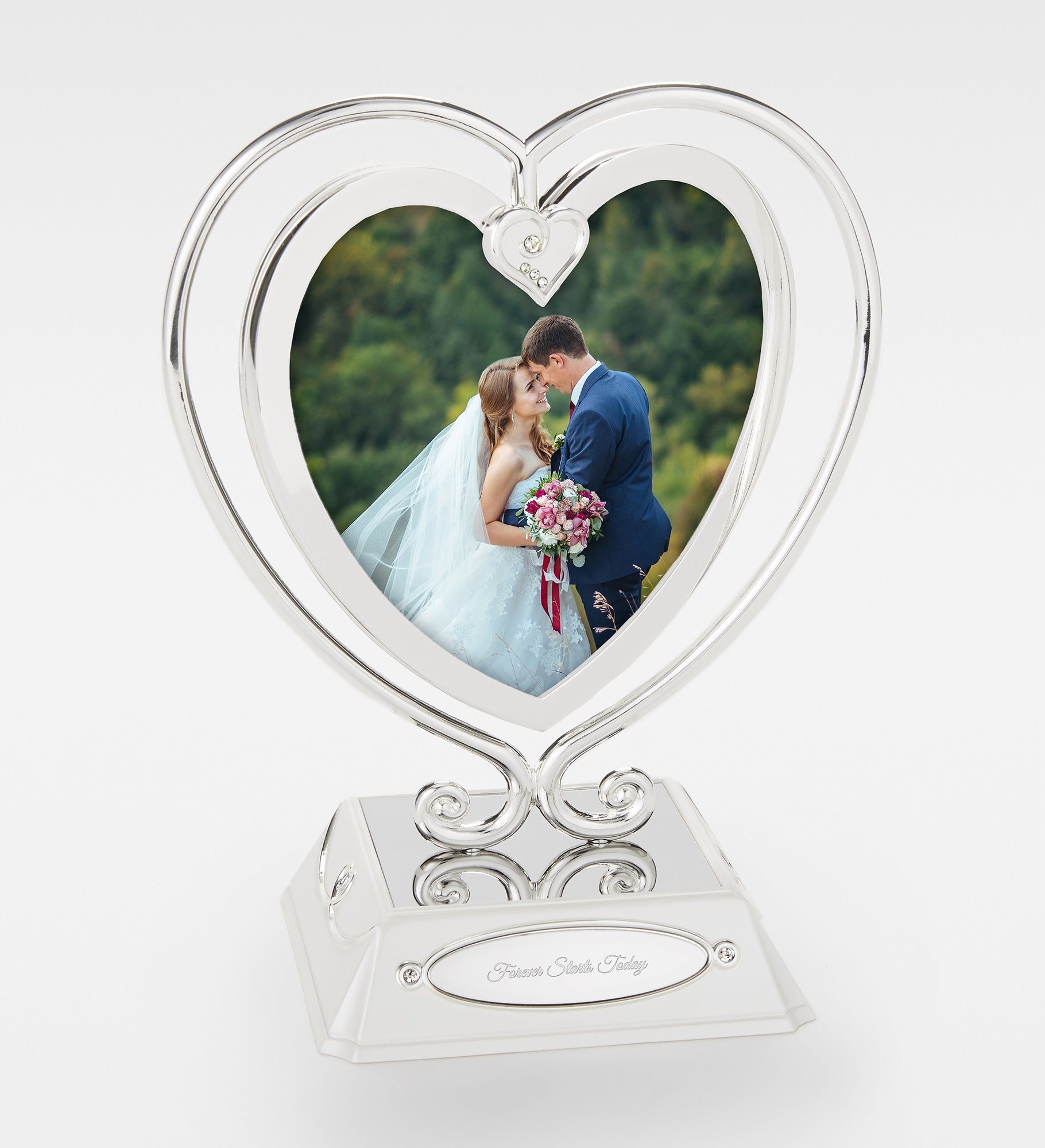 Engraved Everlasting Love Heart Frame