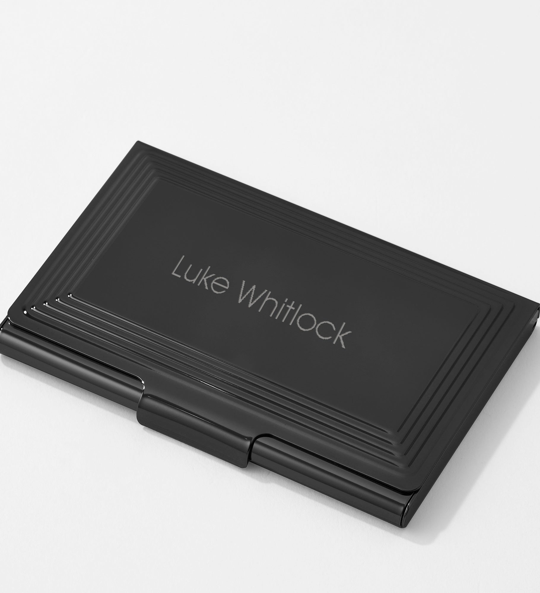 Engraved Gunmetal Step Design Card Case